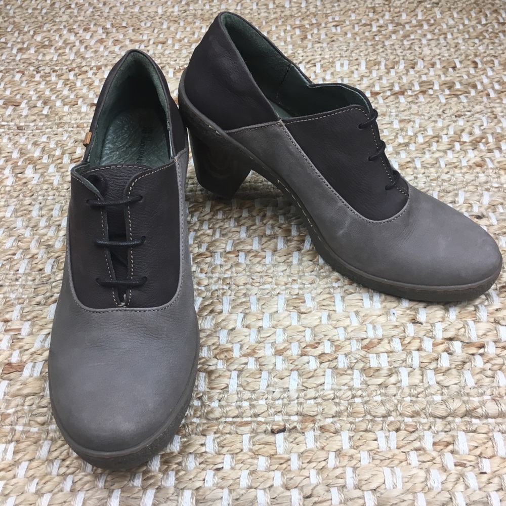 El Naturalista Leather Oxford Lace-up Booties - Picture 2 of 16
